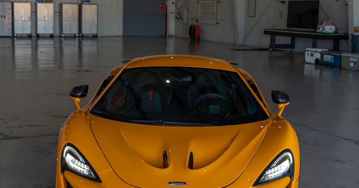 Why Off-Peak Hours Matter When Renting a Car